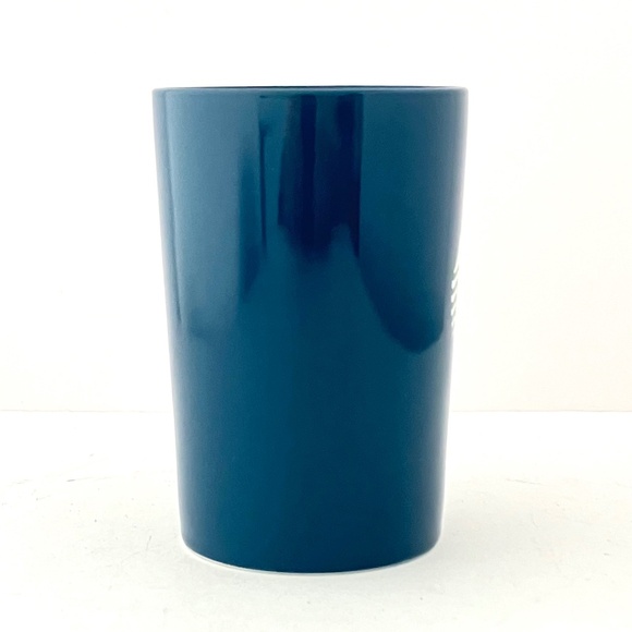 Starbucks Blue 11oz 2020 Coffee Mug
Microwave And Dishwasher Safe - Picture 10 of 11